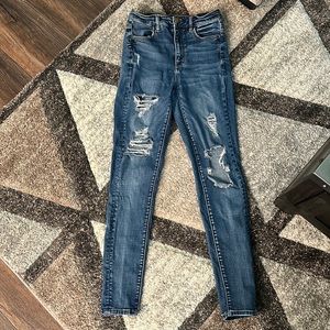 American Eagle Jeans Distressed High Rise